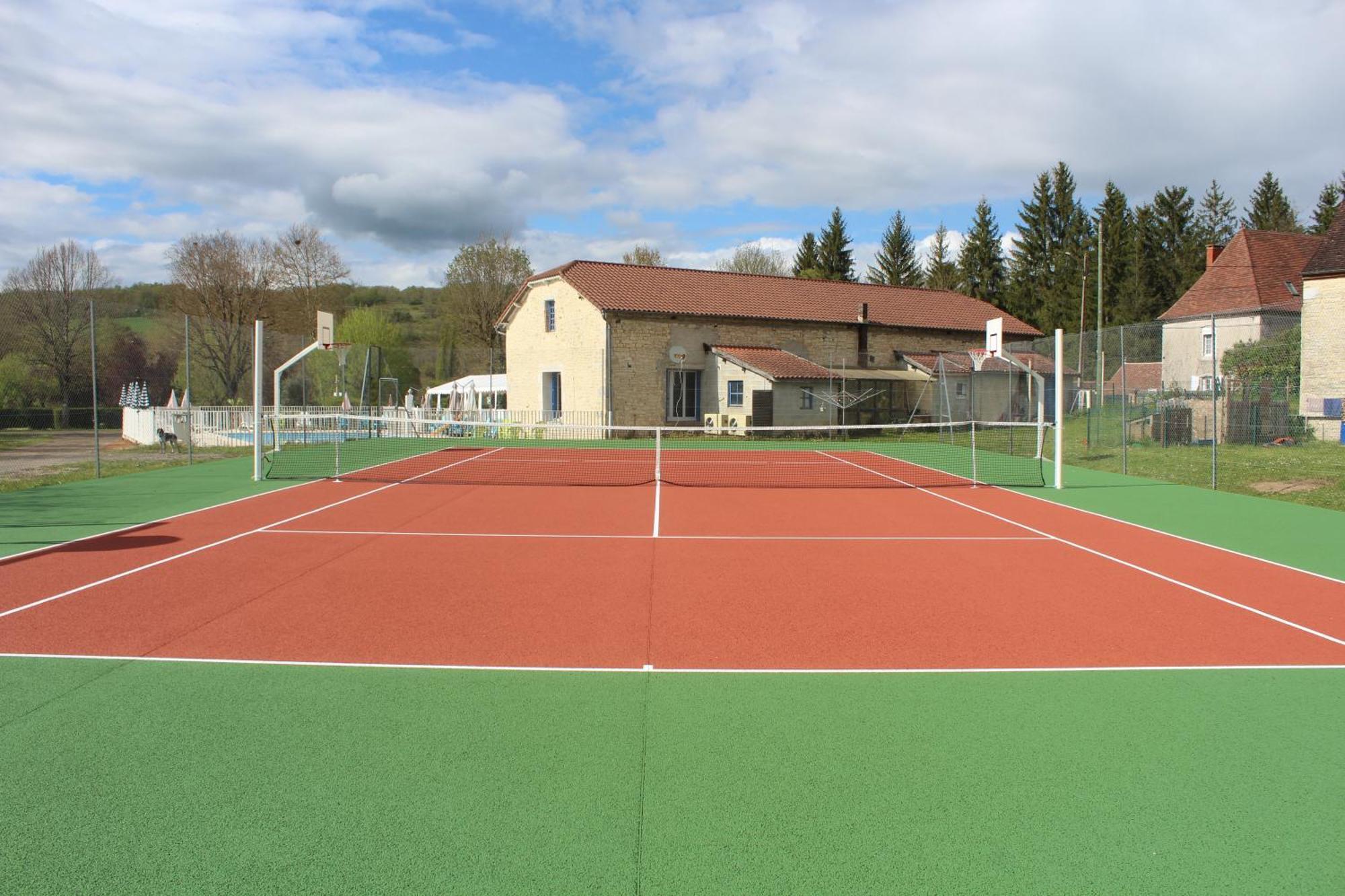 Les Rives Du Ceou Campsite *